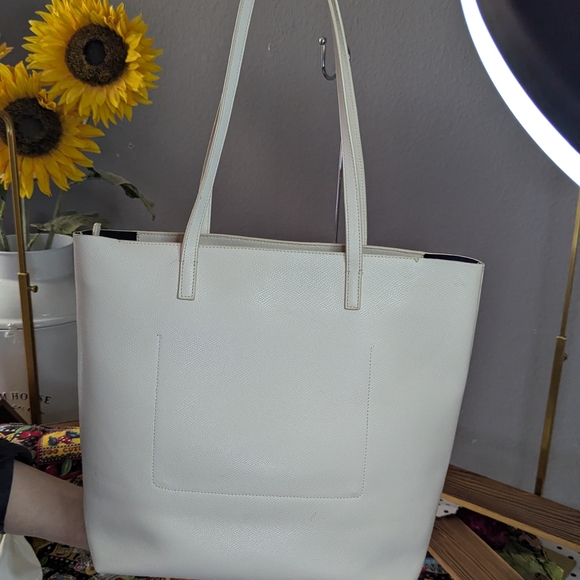 Kate Spade ON PURPOSE White Tote Bag (Bag Charm Sold Separate) - Picture 3 of 8